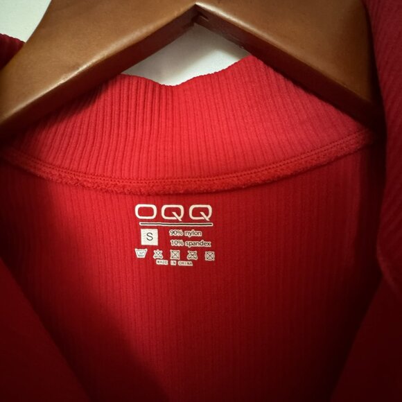 OQQ Women Rompers Ribbed Short Sleeve - Size Small - Picture 3 of 4